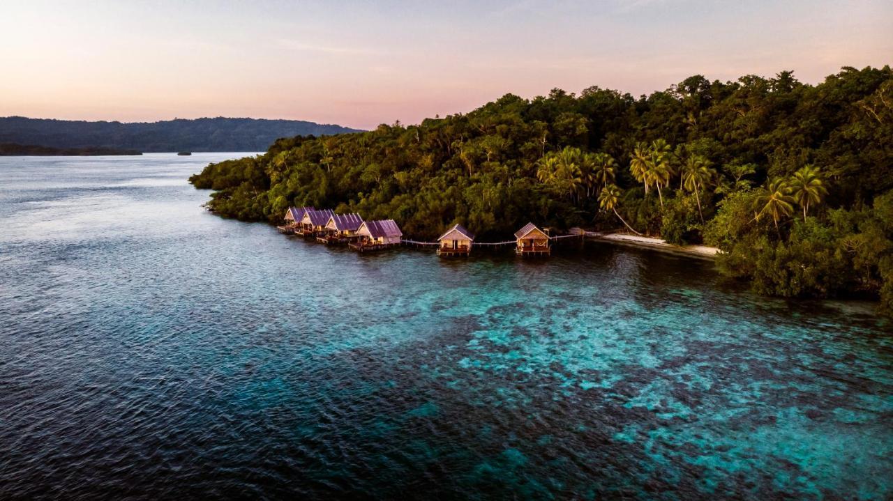 Methos Homestay - Raja Ampat Yennanas Besir 외부 사진