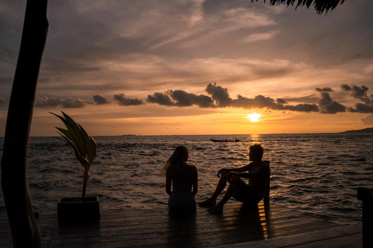 Methos Homestay - Raja Ampat Yennanas Besir 외부 사진