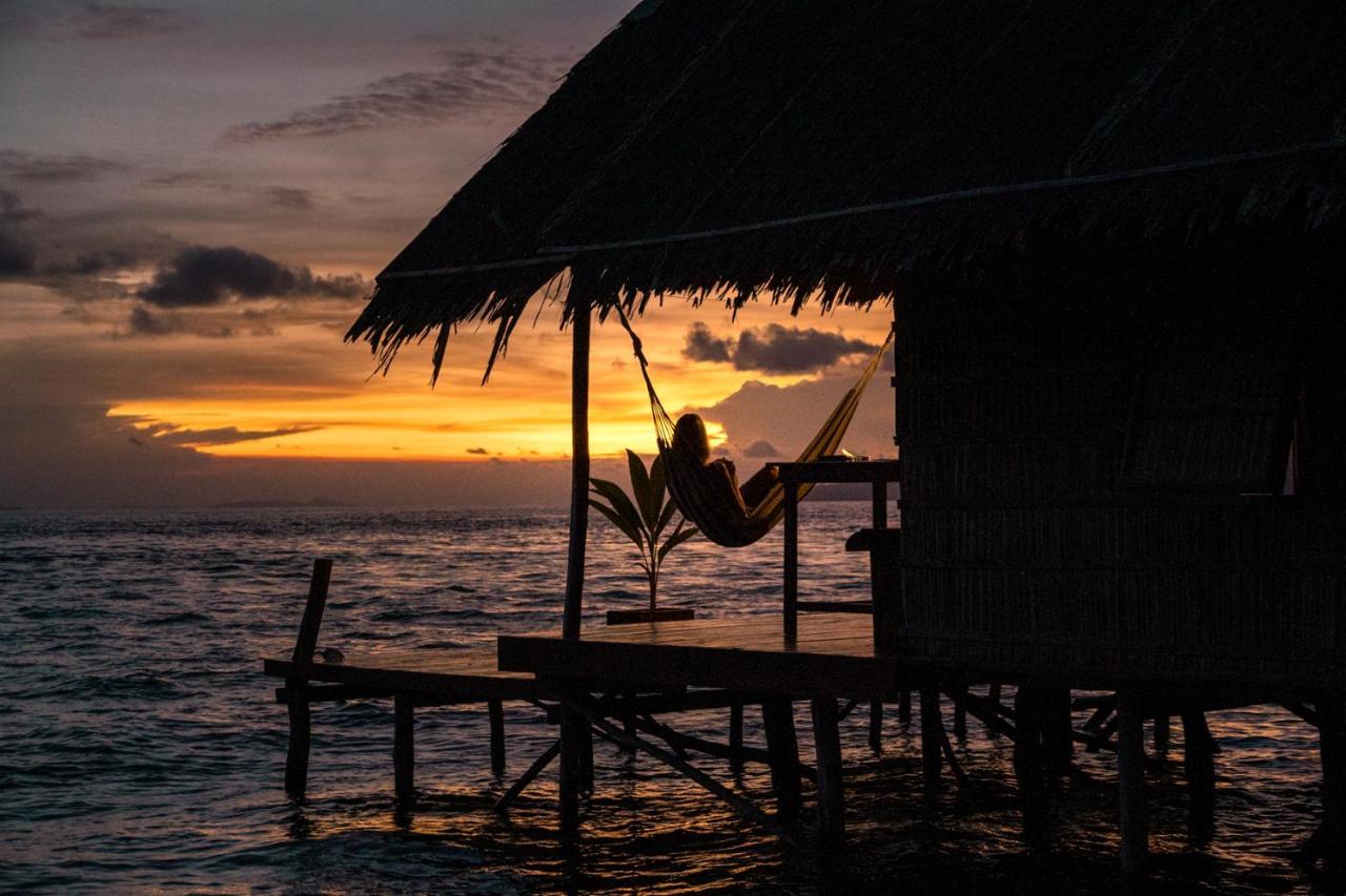 Methos Homestay - Raja Ampat Yennanas Besir 외부 사진