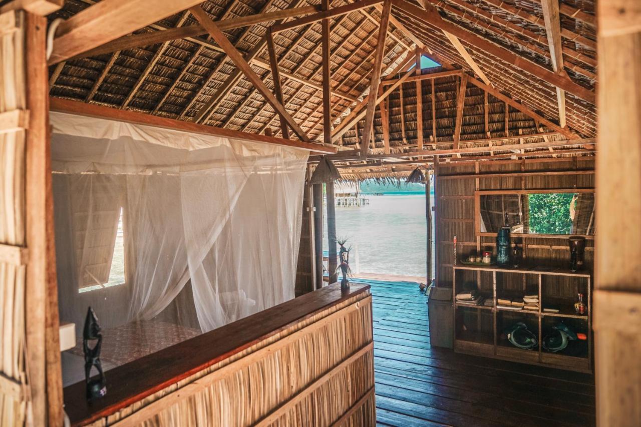 Methos Homestay - Raja Ampat Yennanas Besir 외부 사진