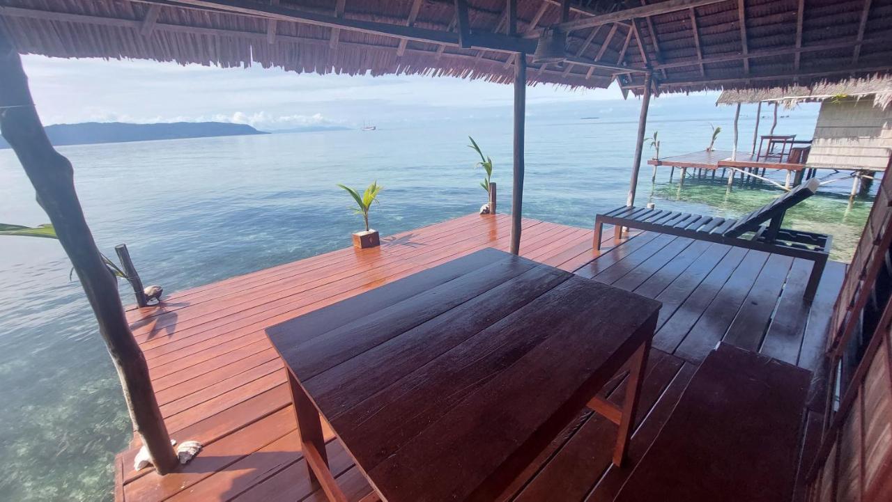 Methos Homestay - Raja Ampat Yennanas Besir 외부 사진