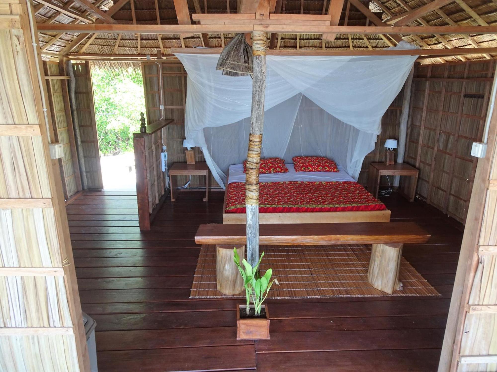 Methos Homestay - Raja Ampat Yennanas Besir 외부 사진